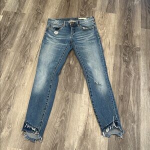 Blank NYC Skinny Classique jeans 25 EUC Distressed Step Hem